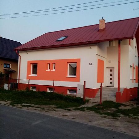 Ivachnova 84 Hotel Екстериор снимка